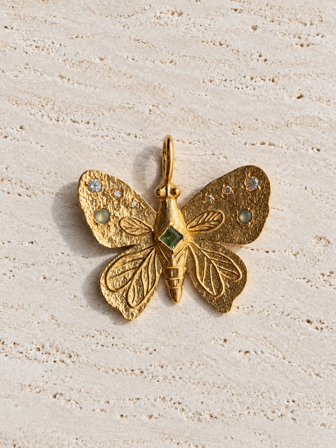 Petalouda Pendant
